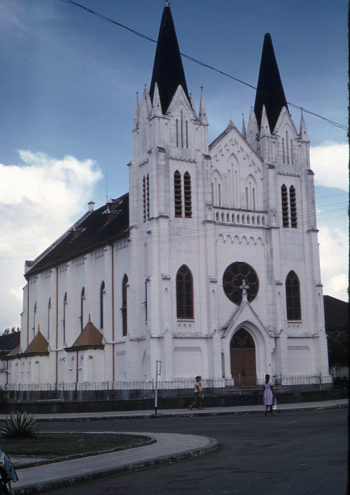 M0082.jpg