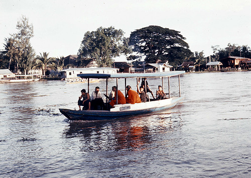 C0128.jpg