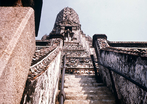 L0107.jpg