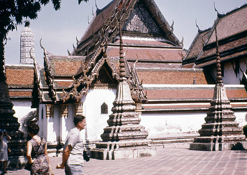 L0122.jpg