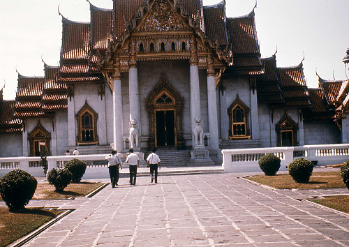L0126.jpg