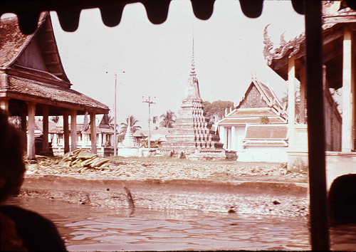 M0011.jpg
